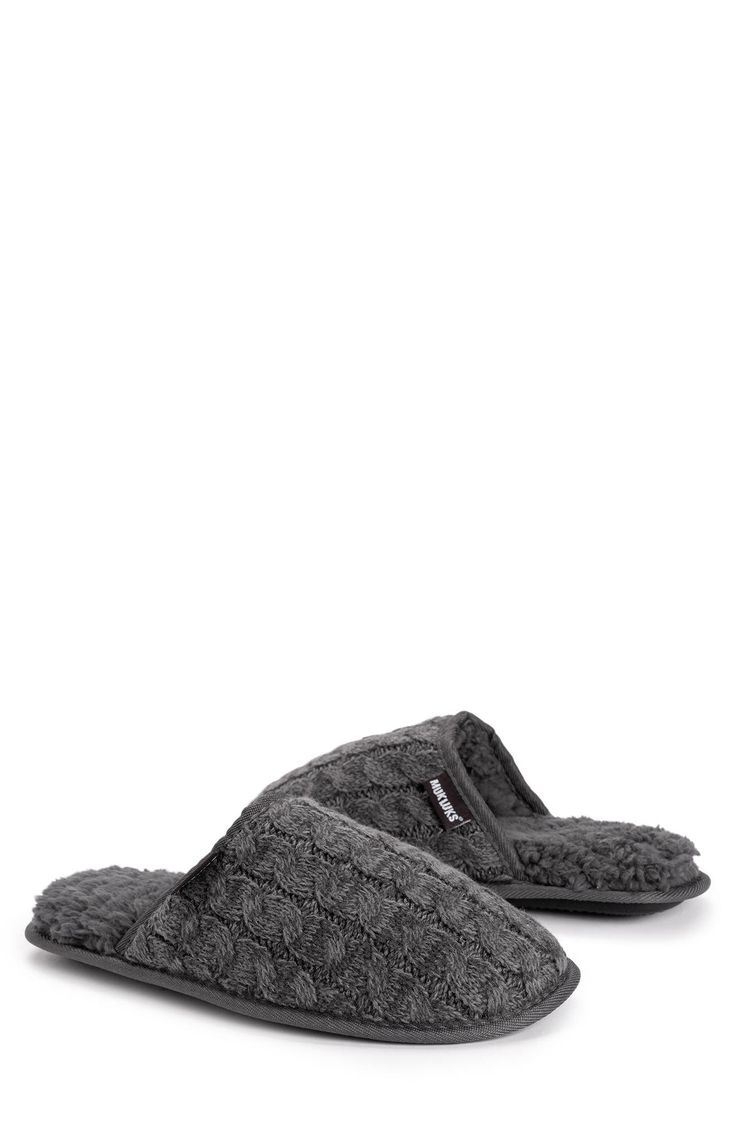 The Gavin is a cozy knit slipper that's lined with a super-soft faux shearling interior you'll adore. Slip-on Faux shearling lining Round toe Mule back Textile upper/faux shearlin (100% polyester) lining/TPR sole Imported Knitted Slippers, Cozy Knit, Mens Slippers, Cozy Knits, Slide Slipper, Mule, Heather Grey, Slippers, Slip On