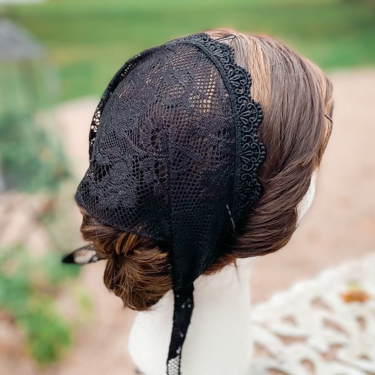 Lace Head Covering, Headcovering Sewing Pattern, Diy Head Covering, Headcovering Hairstyles, Headcovering Pattern, Lace Headwrap, Christian Head Covering, Grace Christian, Head Coverings