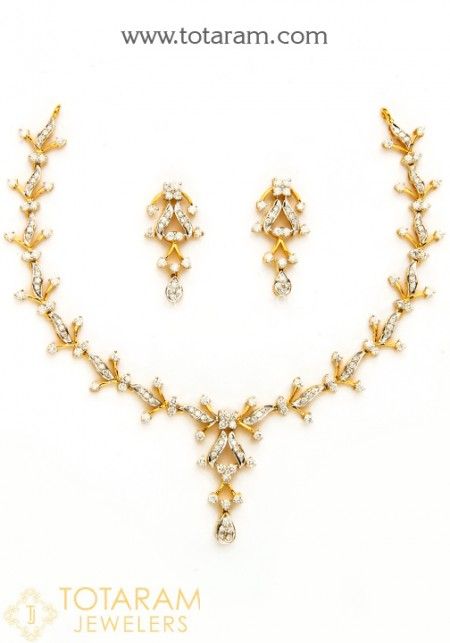 18K Diamond Necklace Sets -VVS Clarity E-F Color -Indian Diamond Jewelry -Buy Online Ruby Diamond Necklace, Indian Diamond Jewellery, Gold Jewelry Outfits, Necklace Set Indian, Diamond Necklace Set, Gold Jewelry Earrings, Necklace Sets, Gold Diamond Necklace, Exquisite Jewelry