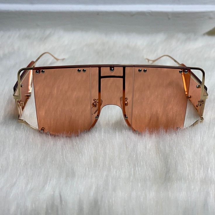 Brand New  Oversize Shield Sunglasses  Orange Lenses/Gold Frame Men | Women | Unisex  One Size UV 400 Protection Gucci Cat Eye Sunglasses, Quay Sunglasses, Coach Sunglasses, Tortoise Shell Sunglasses, Tom Ford Sunglasses, Tortoise Sunglasses, Versace Sunglasses, Shield Sunglasses, Rectangle Sunglasses