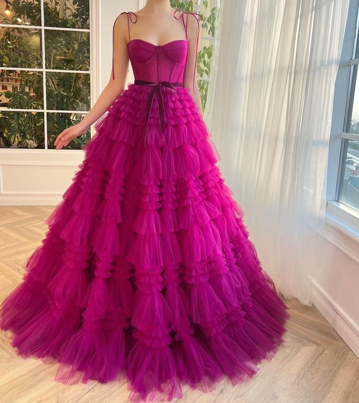 Teuta Matoshi, Gorgeous Prom Dresses, Puffy Dresses, Badass Style, Ball Gowns Evening, Evening Dress Fashion, Maxi Dress Prom, Stunning Gowns, Tulle Prom Dress