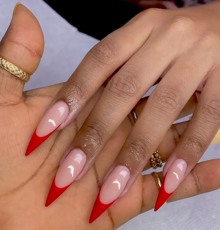 Nails Red Design Ideas, Pretty Stiletto Nails, Red Stiletto Nails Designs, Fashion Nail Designs, Red Long Nails, French Stiletto Nails, Red Nails Ideas, Rihanna Nails, Red Stiletto Nails