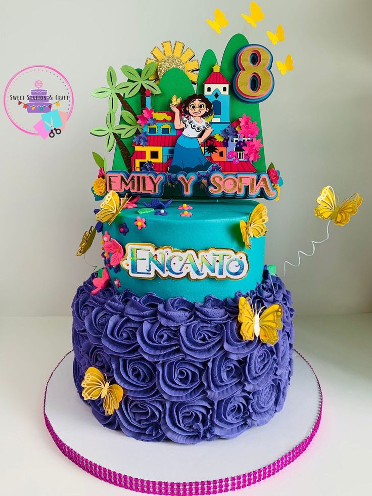 Encanto Cake Topper, Encanto Cake, Horror Cake, Mexican Wedding Cake, Sweet Station, Tropical Food, 5th Birthday Party Ideas, Princess Birthday Cake, Girl Bday Party