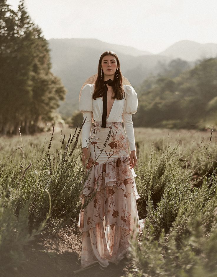 Labranza on Behance Prairie Dress Photoshoot, Countryside Fashion, Boho Style Inspiration, Fashion Art Photography, Bali Fashion, Outdoor Photoshoot, Red Gowns, Church Outfits, Runway Models