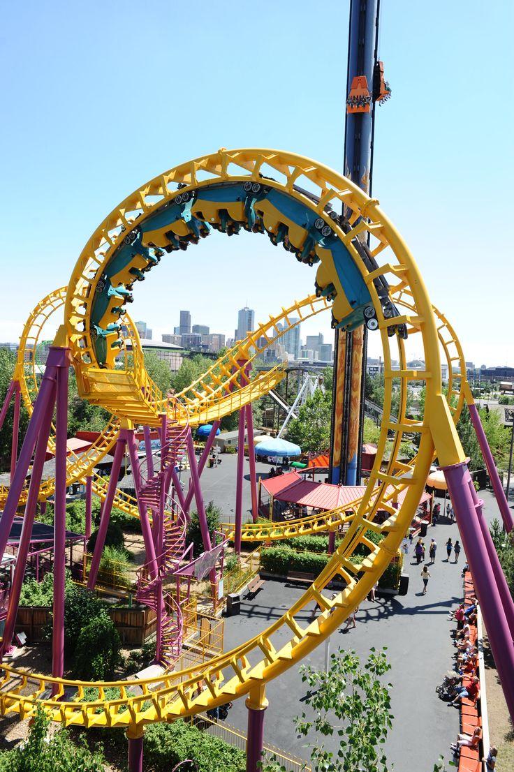 the roller coaster at six flags amusement park