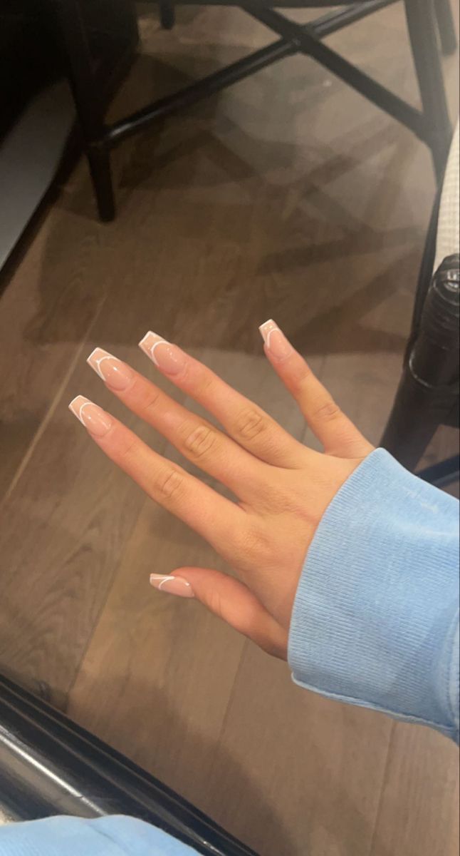 Simple Nails French Tip Coffin, White Design French Tip Nails, Coffin Double French Nails, French Tip With Design Coffin, Nails Acrylic Simple White, Long Nail Designs French Tips, French Nail Designs Coffin, Simple White Nails Designs, Nail Ideas White Design