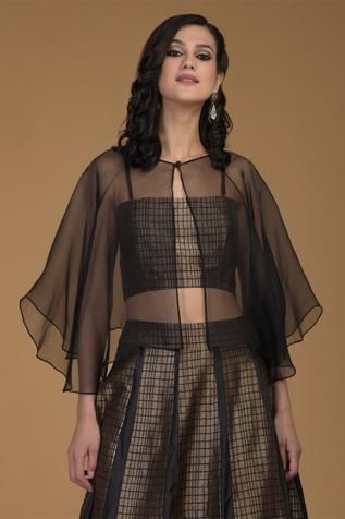 Shop for Talking Threads Black Brocade Skirt And Cape Set for Women Online at Aza Fashions Round Skirt, Cape Set, Brocade Skirt, Black Lehenga, Gold Skirt, Paneled Skirt, Black Saree, Glamorous Style, Silk Brocade