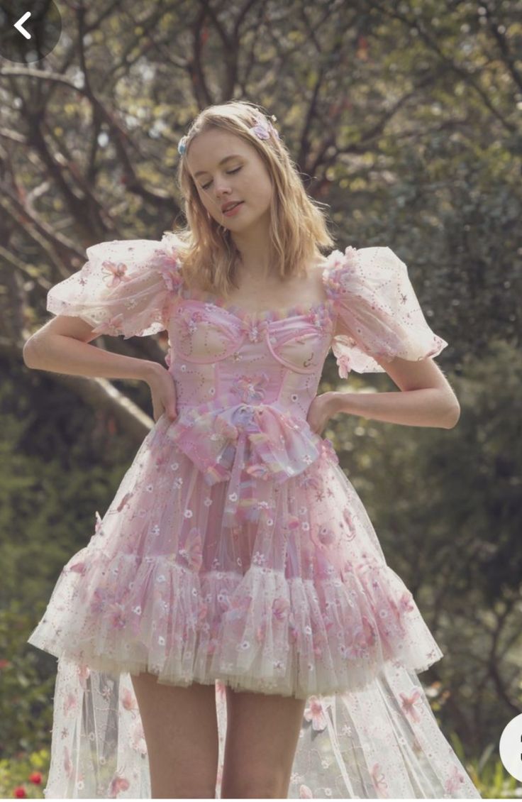 Butterfly Sleeves Dress, Mini Dress With Train, 80s Inspired Outfits, Cocktail Dresses With Sleeves, Butterfly Sleeve Dress, Pleated Tulle, Dress With Train, Mini Homecoming Dresses, Pink Cocktail Dress