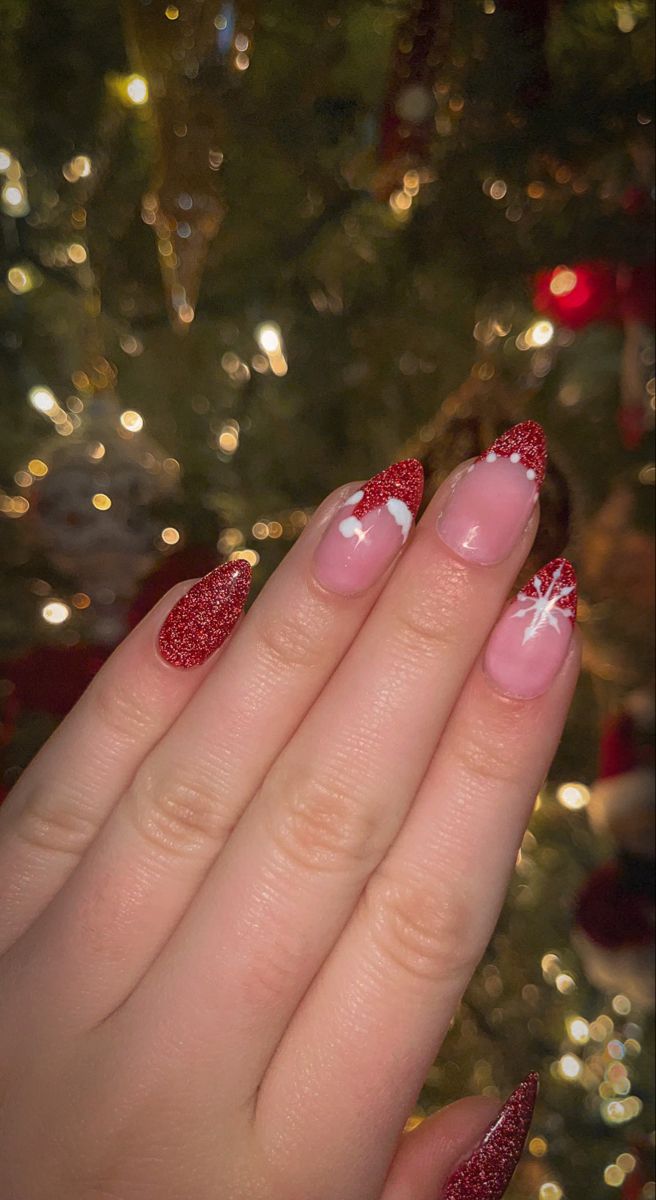 Christmas Nails Red And Gold Glitter, Christmas Nails Red Glitter Tips, Reflective Glitter Nails Christmas, Sparkly Red French Tip Nails Christmas, Red French Tips With Snowflakes, Sparkle Red French Tip, Red Reflective Glitter Nails, Red Sparkly French Tip, Christmas Nails Glitter Red