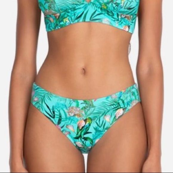 Nwt Size Xl Multi Color Teal Greenish Blue Msrp $98 Blue Tropical Stretch Bottoms, Stretch Tropical Blue Bottoms, Fitted Tropical Print Beachwear Bottoms, Tropical Green Fitted Bottoms, Fitted High Waist Tropical Bottoms, Tropical Bikinis, High Waisted Swim, Greenish Blue, Bathing Suit Top