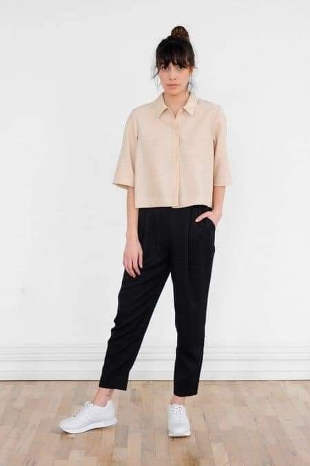 Button Down Work Outfit, Androgeny Style, Androgynous Fashion Summer, Collared Shirt Outfit, Outfit Trabajo, Summer Professional, Fake Boyfriend, Cropped Button Up Shirt, Professional Outfit