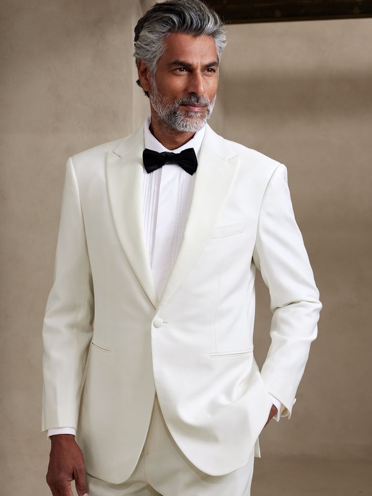 Lanza Italian Tuxedo Jacket | Banana Republic Wedding Guest Trends, Italian Tuxedo, Modern Mens Fashion, Wedding Guest Style, Suits Men, Peak Lapel, Tuxedo Jacket, Wedding Suits Men, Wedding Fashion