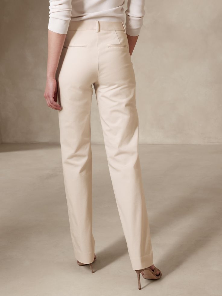 Straight Sloan Pant | Banana Republic Fitted Bottoms With Straight Hem For Fall, Chic Straight Dress Pants For Office, Chic Tailored Straight Dress Pants, Chic Straight Pants, Fitted Straight Silhouette Bottoms For Fall, Fitted Bottoms With Straight Silhouette For Fall, Tailored Straight Office Pants, Tailored Straight Pants For Office, Modern Slim Fit Straight Leg Pants