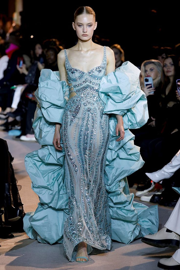 Elven Style, Zuhair Murad Haute Couture, Bridal Party Attire, Fashion Designers Famous, Spring Couture, Capes For Women, Famous Fashion, Zuhair Murad, Couture Gowns