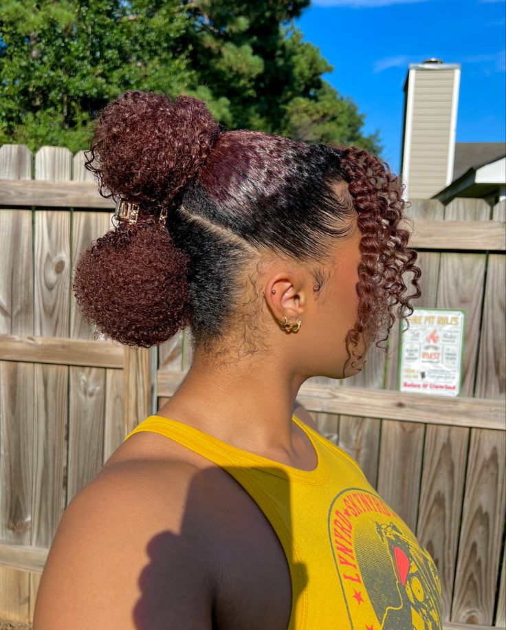 type 4 hair, curly natural hairstyles, messy bun hairstyles Curly Natural Hairstyles, Hairstyles Messy Bun, Hair Bun Design, Afro Hair Bun, Bun Design, Double Buns, Hairstyles Messy, Natural Hairstyle, Type 4 Hair