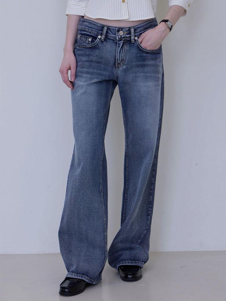 This is a modern and casual denim pants by HAINT that is made out of high quality and sturdy fabric. With refined design detail and trendy mood, you can style it for your clean and minimal daily outfit.- Trendy low rise silhouette- Subtle brush washing detail- Leather label detail Modern Mid-rise Denim Blue Flare Jeans, Modern Mid-rise Flare Jeans In Denim Blue, Modern Medium Wash Full Length Bottoms, Modern Full-length Bottoms In Medium Wash, Modern Full-length Medium Wash Bottoms, Modern Full Length Medium Wash Bottoms, Casual Flare Jeans With Standard Cut Leg For Work, Modern Dark Wash Full-length Bottoms, Modern Full-length Dark Wash Bottoms