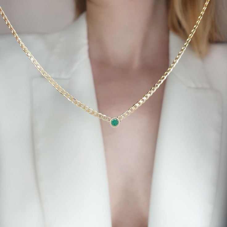 This necklace has a minimal design, and you can wear it any day and combine it with other jewelry . It makes for an excellent gift for a loved one, without being extravagant. - Gold Kt: 14K  Solid Gold - Emerald weight: 0,10ct - Thickness: 2,3mm ✔ Ready to Ship in 7-10 Business Days Each one of our items comes with a guarantee. Please let me know if you need your item by a specific day and I will do everything I can to help you. Thank you for visiting our shop! We really enjoyed creating our des Minimalist 14k Gold Pendant Chain Necklace, Everyday Minimalist Necklace With Curb Chain, Minimalist Necklace With Curb Chain For Gifts, Minimalist Solitaire Necklace As Gift, Minimalist Curb Chain Necklace As Gift, Minimalist Curb Chain Necklace, Minimalist Gold Emerald Necklace In Sterling Silver, Minimalist Curb Chain Necklace For Anniversary, Dainty Emerald Necklace With Delicate Chain For Everyday