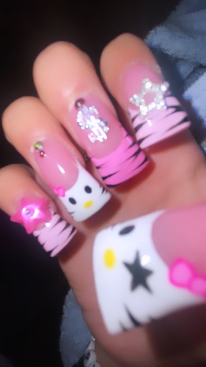 Zebra Print Hello Kitty Nails, 2000s Hello Kitty Nails, 2000s Mcbling Nails, Duck Nails Hello Kitty, Y2k Nails Hello Kitty, Hello Kitty Y2k Nails, Y2k Hello Kitty Nails, Hello Kitty Nails Long, Black Hello Kitty Nails