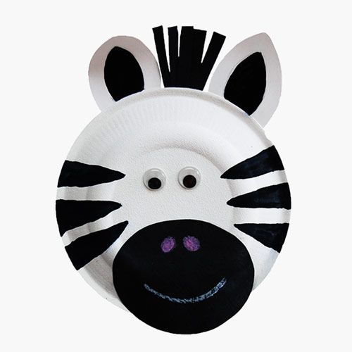 a paper plate with a zebra face on it