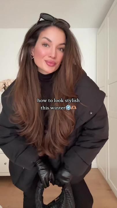 tinasomnia on TikTok Basic Outfits Winter, Perfect Winter Outfit, Easy Winter Outfit, Casual Work Outfit, Winter Wedding Dress, Winter Outfits For Work, Winter Hairstyles, Rainy Day Outfit, Winter Jackets Women