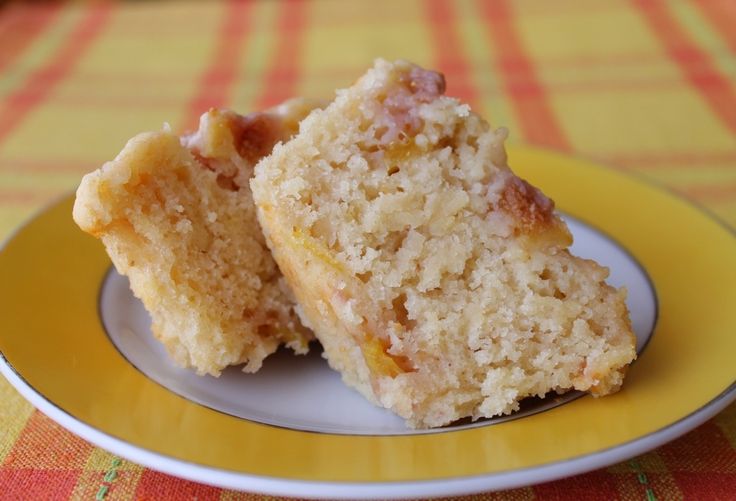 two pieces of cake on a yellow and white plate