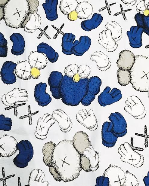 the blue and white mickey mouses are all over the surface with crosses on them