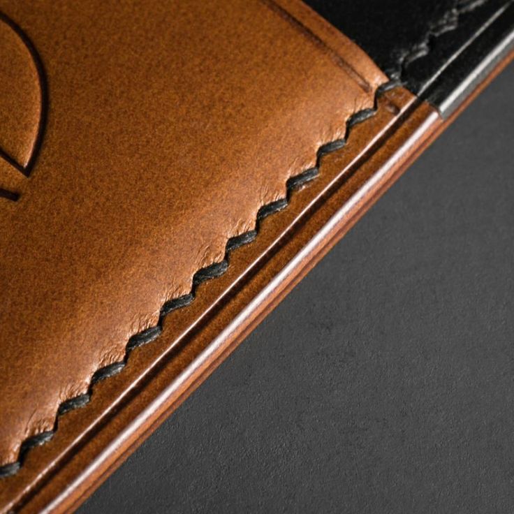 Ten Lessons Learned with Full Grain Creations – Leathercraft Lessons from the World's Best Full Grain Leather Wallet, What Is Your Name, Sewing Leather, Leather Projects, Craft Business, Leather Wallet Mens, Best Investments, Leather Diy, Lessons Learned