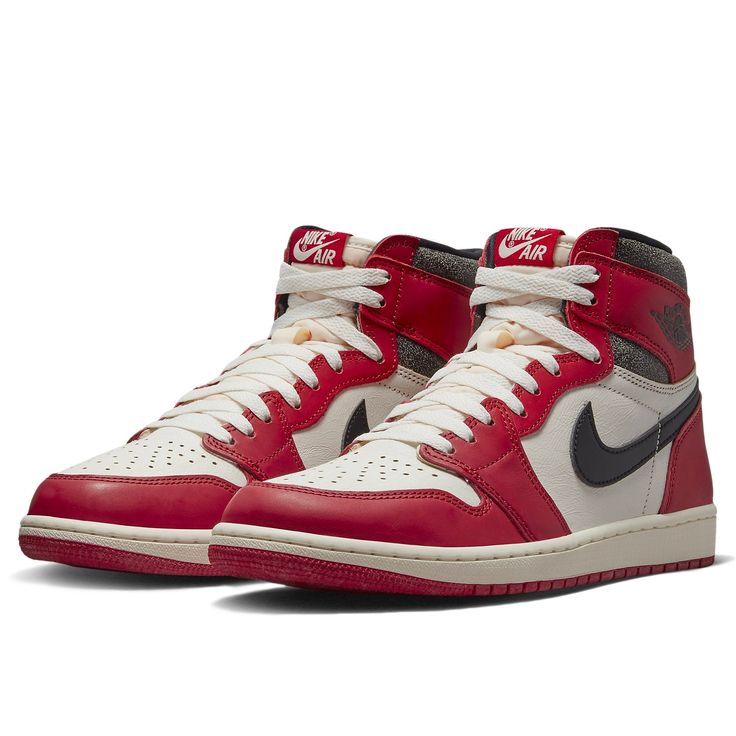 The Air Jordan 1 Retro High OG Chicago Lost and Found offers a unique take on the iconic 1985 colorway that has been sought after for decades. The shoe's striking details are sure to turn heads with its pre-yellowed accents and cracked leather upper that evokes a special "lost and found" look of age and wear. Featuring timeless minor details, like Nike Air branding on the tongue tag, Nike Swoosh on the side panel, wings logo near the ankle collar, reduced height collar for improved comfort, perf Tenis Nike Jordan, Reverse Mocha, Jordan Sneaker, Jordan Model, Lucky Green, Jordan 1 High Og, Sneakers Adidas, Air Jordan 1 Retro High Og, Air Jordan 1 Retro High