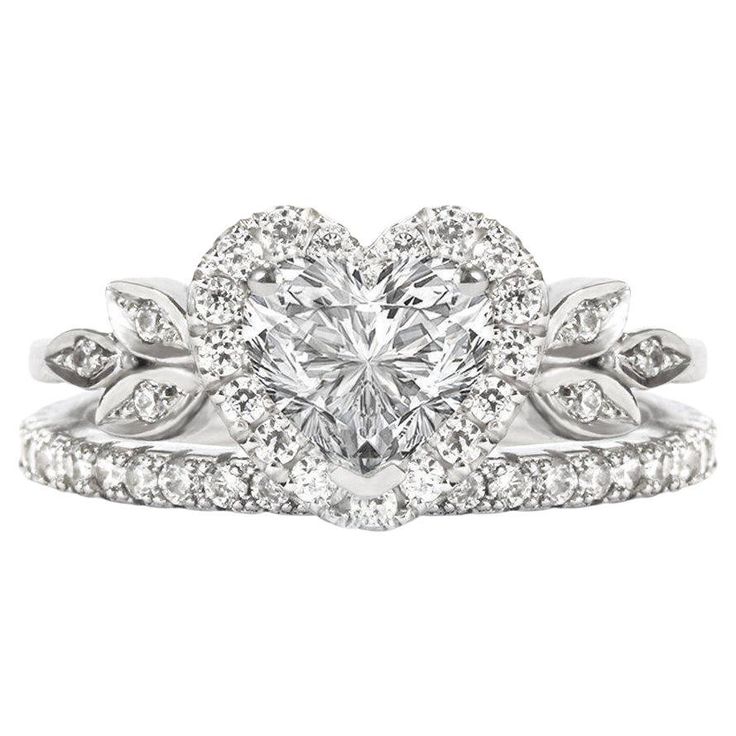 a heart shaped diamond engagement ring set