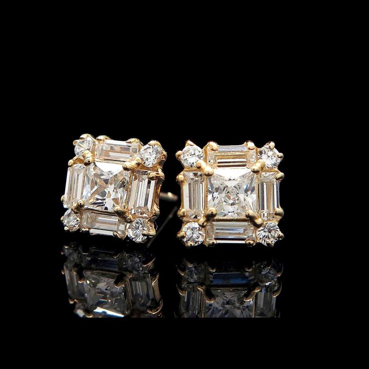 Elegant and stylish square cluster earrings with superb bright brilliant round, princess and baguette created diamonds totaling 1.00ct. These beautiful diamonds are set in heavy heavy basket cluster setting with secure butterfly fastenings, all crafted from solid 14K gold. Our created diamonds are synthetic simulants that feature brighter D color , FL / VVS1 clarity and ideal cut making them visually indistinguishable from natural diamonds that cost thousands of dollars. We only use high quality Diamond Cluster Earrings, Asscher Cut Diamond, Asscher Cut, Green Diamond, Wedding Jewelry Earrings, Gold Stud, Cluster Earrings, Fine Earrings, Diamond Cluster