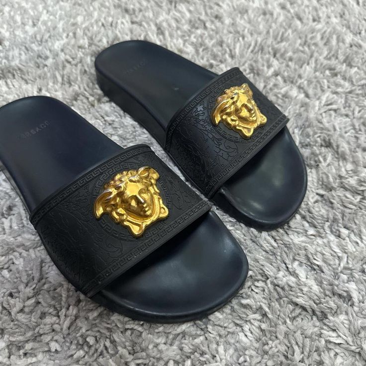 Versace Pool Sandals Authentic Size 38 Women Luxury Flat Heel Slides For Beach, Luxury Slides For Formal Summer Events, Luxury Gold Open Toe Slides, Luxury Formal Slides For Summer, Luxury Formal Slides With Round Toe, Luxury Round Toe Slides For Formal Occasions, Luxury Formal Flat Slides, Elegant Black Slides For Beach, Elegant Black Beach Slides