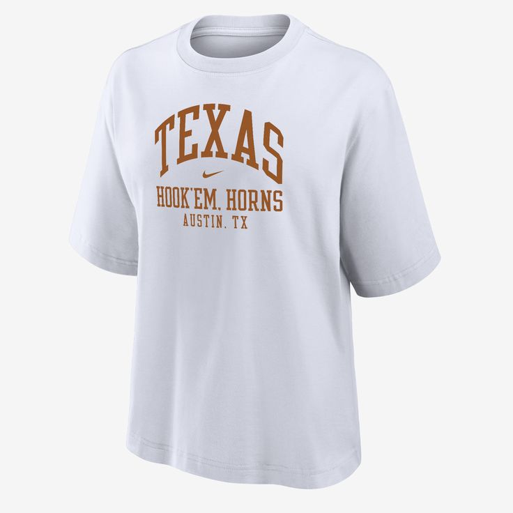 Made with soft cotton, this roomy Texas tee gives you a relaxed look without feeling too oversized and lets your cheer on the Longhorns in comfort. White Nike T-shirt For Game Day, Oversized Nike T-shirt With Graphic Print, White School Spirit T-shirt For Everyday, Nike Relaxed Fit Tops With Letter Print, Nike Tops With Letter Print And Relaxed Fit, Nike Tops With Letter Print In Relaxed Fit, White Oversized Tops For School Spirit, White Pre-shrunk T-shirt For Loungewear, Nike Relaxed Fit Tops For College