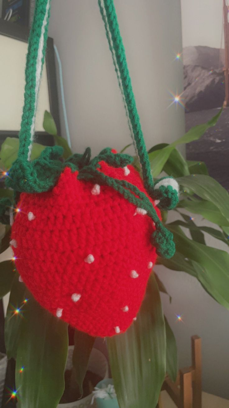 Handmade Strawberry drawstring bag Casual Bags With Adjustable Strap As Gift, Casual Bags With Adjustable Strap For Gift, Trendy Crochet Pouch Bag As Gift, Casual Tote Shoulder Bag As Gift, Casual Tote Shoulder Bag For Gift, Cute Handmade Bucket Bag, Handmade Casual Pouch Bag, Casual Handmade Pouch Bucket Bag, Casual Handmade Bucket Bag In Pouch Shape