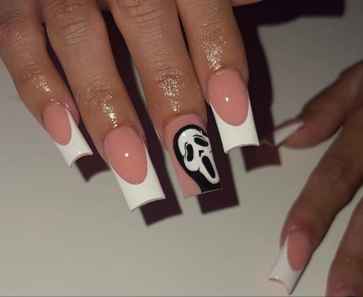 White French Tip Nails Halloween, Nails Ideas Square Short, Nails Inspiration Medium Length, Halloween French Tip Nails Acrylic, Hollowed Nail Designs, Square Acrylic Nails Halloween, Scream Nails Short Square, Holloween Nails Acrylic Simple, Simple Ghostface Nails