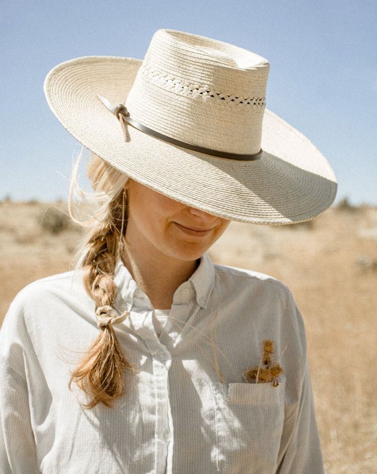 Vented Palm Leaf Hat – Ranchlands Buckaroo Hats, Hats Ideas, Leaf Hat, Water Shape, Straw Cowboy Hat, Soft Tailoring, Cowgirl Hats, Cowgirl Style, Girl With Hat