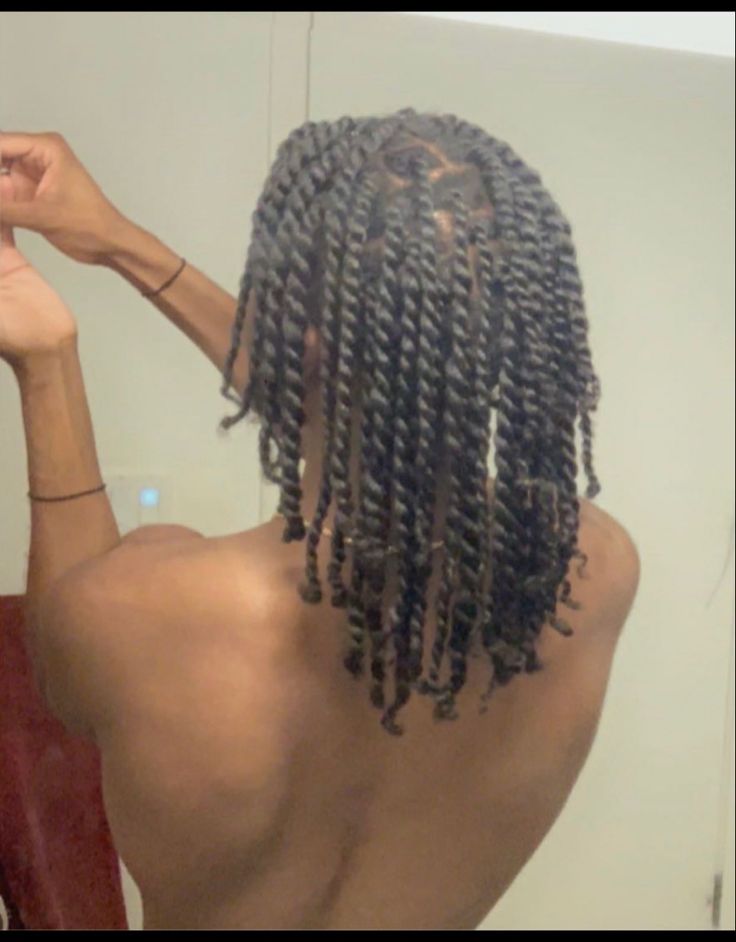 Long Braids Black Man, Long Two Strand Twist Men, Short Braids Men Black, Blonde Twists Men, Long Twists Men, Hair Twists Black Men, Black Hair Twists, Short Hair With Rubber Bands, Black Woman Hair Styles