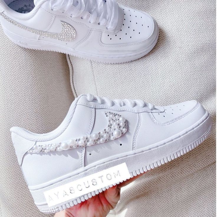 Custom Name And Date Pearls And Swarovski Wedding Sneakers For Bride, Bride Sneakers, Personalized Sneakers, Wedding Shoes Sneakers, Air Force 1 Nike, Bride Personalized, Bridal Sneakers, Pearl Bride, Wedding Sneakers