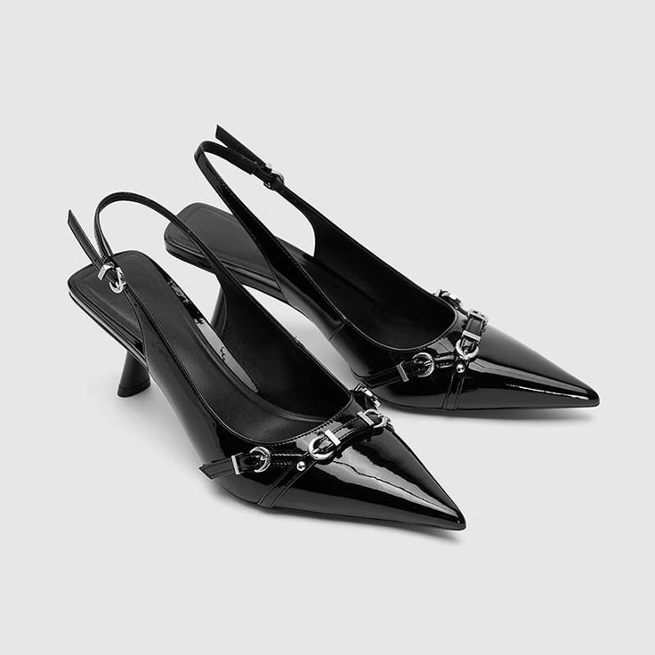 Luxury Brand Designer Women Sandals Fashion Pointed Toe Buckle Strap Metal High Heeled Kitten Heel Heel Sandals For Women, Modern Sandals, Womens Mules, Womens Mid Calf Boots, Women Oxford Shoes, Ladies Shoes, Fashion High Heels, Women Sandals, Sandals For Women