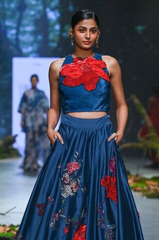 Midnight blue lehenga with all over floral hand embroidered corsages with sequin highlights. Paired with a padded blouse with contrast 3D floral applique. - Aza Fashions Blue Sleeveless Floral Embroidery Sets, Blue Sleeveless Sets With Floral Embroidery, Lehenga With Blouse, Varun Bahl, Embroidery 3d, Blue Lehenga, Floral Vine, Floral Applique, Aza Fashion