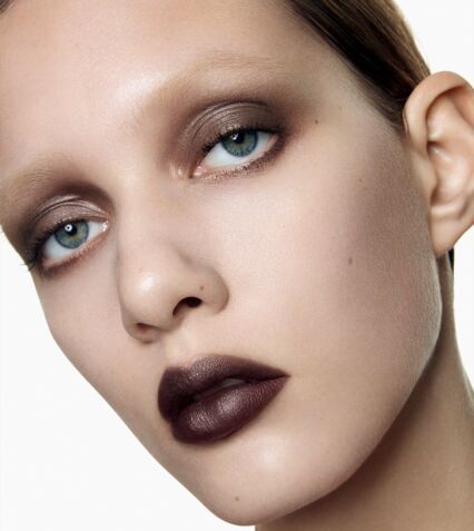 Brown Makeup, Edgy Makeup, Dark Makeup, Dark Lips, Tinted Lip Balm, Eye Makeup Art, Brow Makeup, Mineral Stone, Editorial Makeup