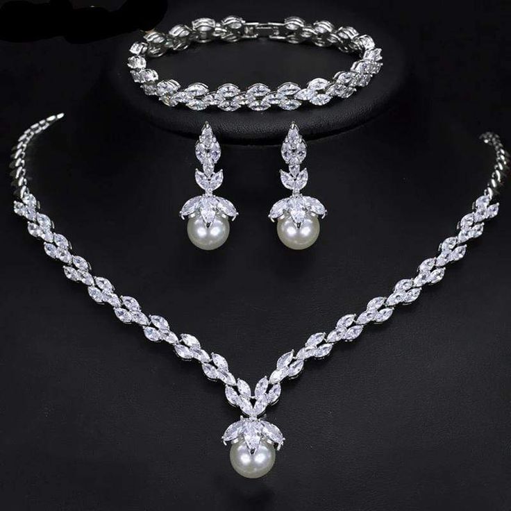 3 Pc CZ Pearl Jewelry Set - 3DVanity.com Dag Make Up, Crystal Bridal Jewelry Sets, Wedding Necklace Set, Inlaid Jewelry, Bridal Necklace Set, Silver Wedding Jewelry, Pearl Jewelry Sets, Wedding Accessories Jewelry, Royal Jewelry