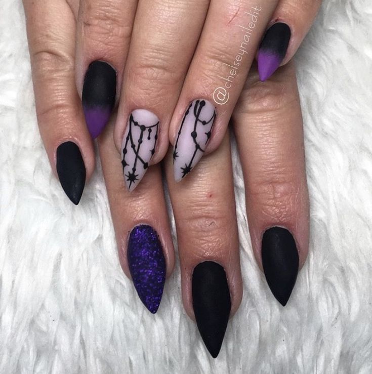 Nails Acrylic Gothic Almond, Acrylic Nail Designs Witchy, Black And Purple Spooky Nails, Witchy Nails Simple Purple, Witchy Vibes Nails, Raven Inspired Nails, Cute Halloween Nails Almond Shape, Halloween Witchy Nails, Witchy Nail Designs Short