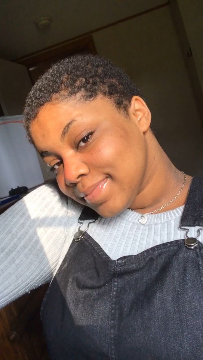 Big Chop Hairstyles 4c Hair Round Face, Big Chop Natural Hair Round Face, Low Hairstyles, Twa 4c, Hairstyle On Natural Hair, Twa Hairstyles 4c Hair, Big Chop Natural Hair, Hair Like Wool, Short Natural Curly Hair