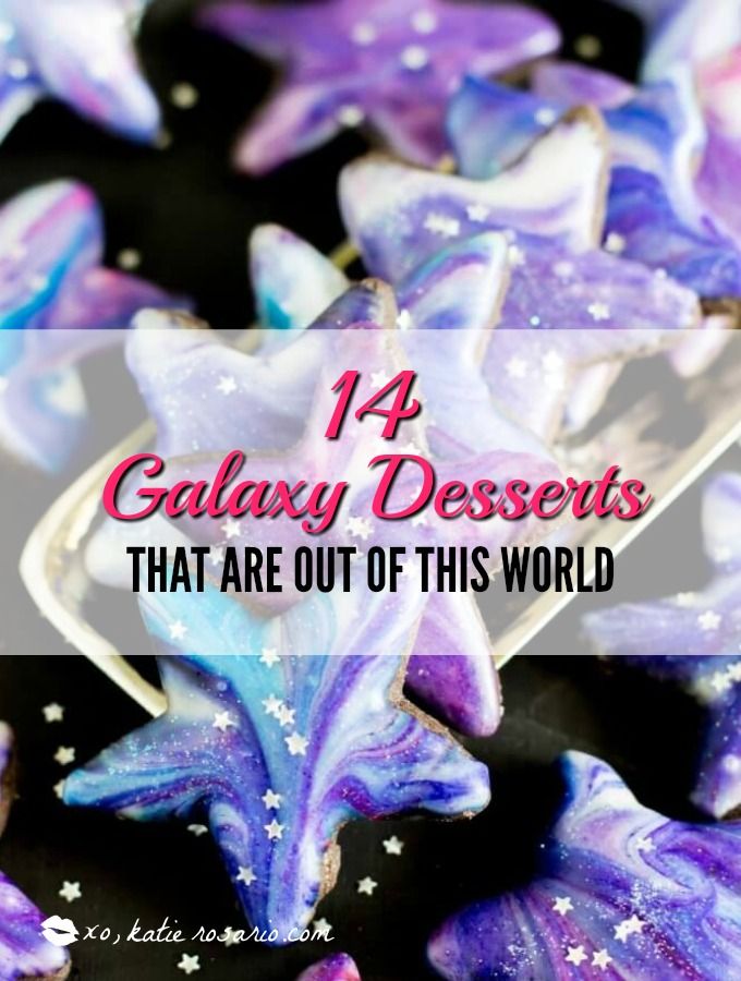 14 Galaxy Desserts That Are Out Of This World - XO, Katie Rosario Galaxy Desserts, Galaxy Cookies, Dessert Night, Galaxy Cake, Galaxy Makeup, Simple Baking, Cake Decorating For Beginners, Macaron Cookies, Vanilla Milkshake