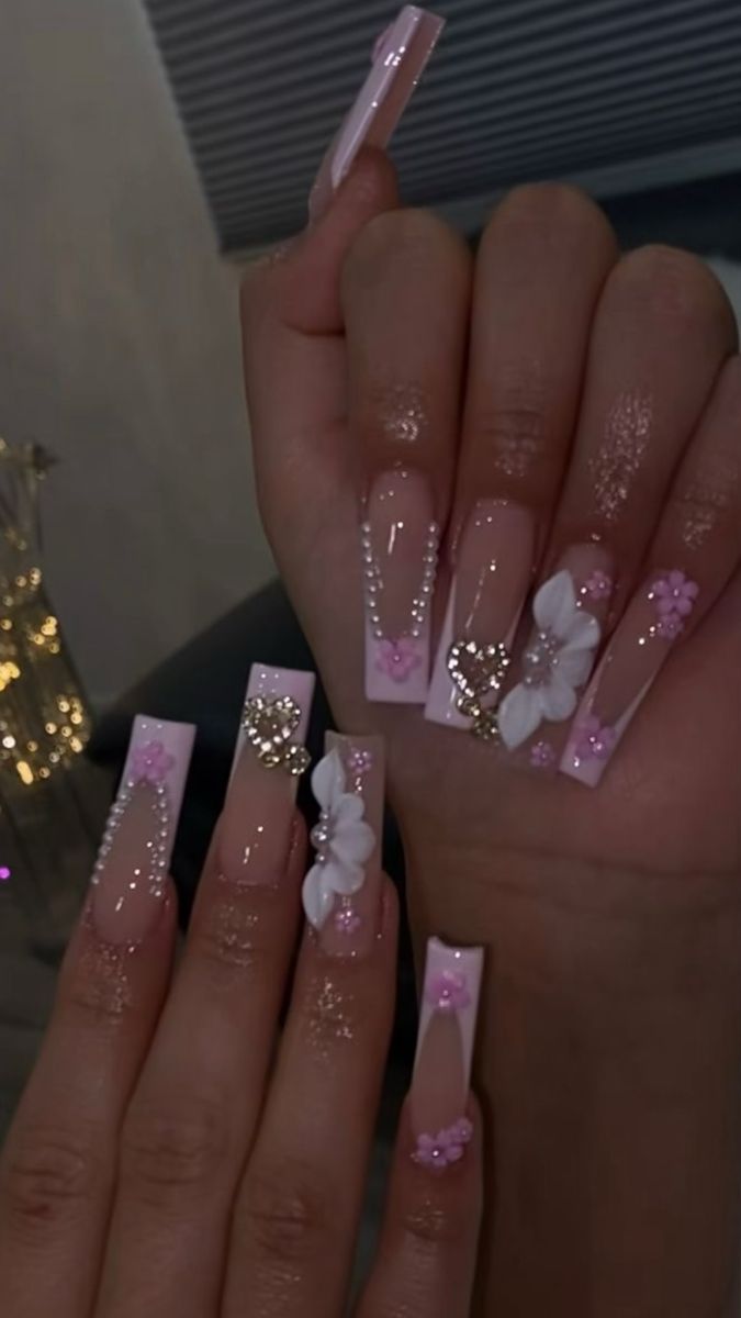 Cute Nails For 15 Birthday, Acrylic Nails Princess, Light Pink Birthday Nails, Nails Acrylic With Gems, Sweet 16 Nails Acrylic, 15th Birthday Nails, Pink Quinceanera Nails, Sweet Sixteen Nails, Pink Quince Nails