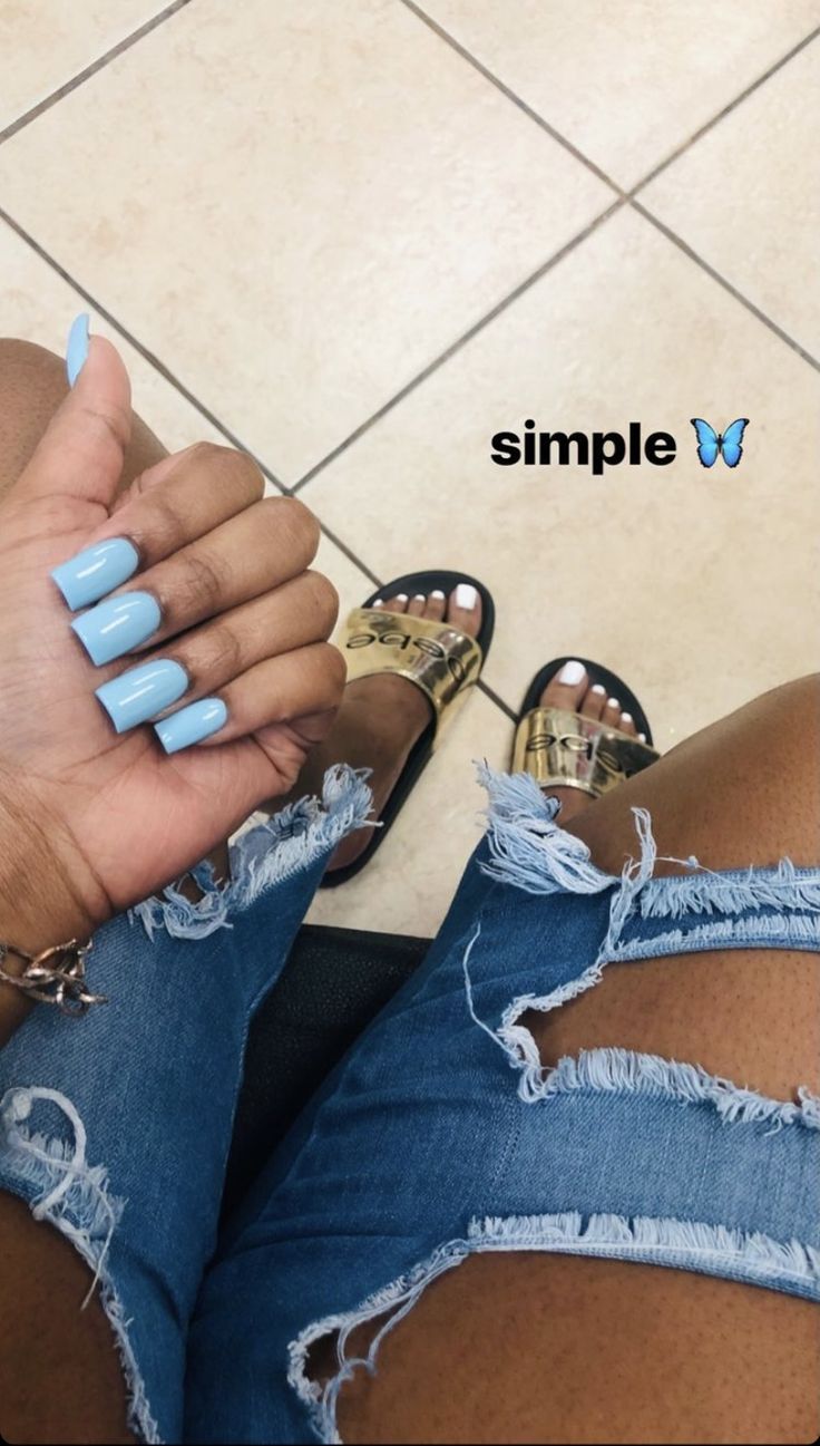 Nails Ideas Black, Neon Blue Nails, Fly Nails, Nails Sets, Lemonade Braids, Acrylic Nail Set, Acrylic Set, Short Square Acrylic Nails, Exotic Nails