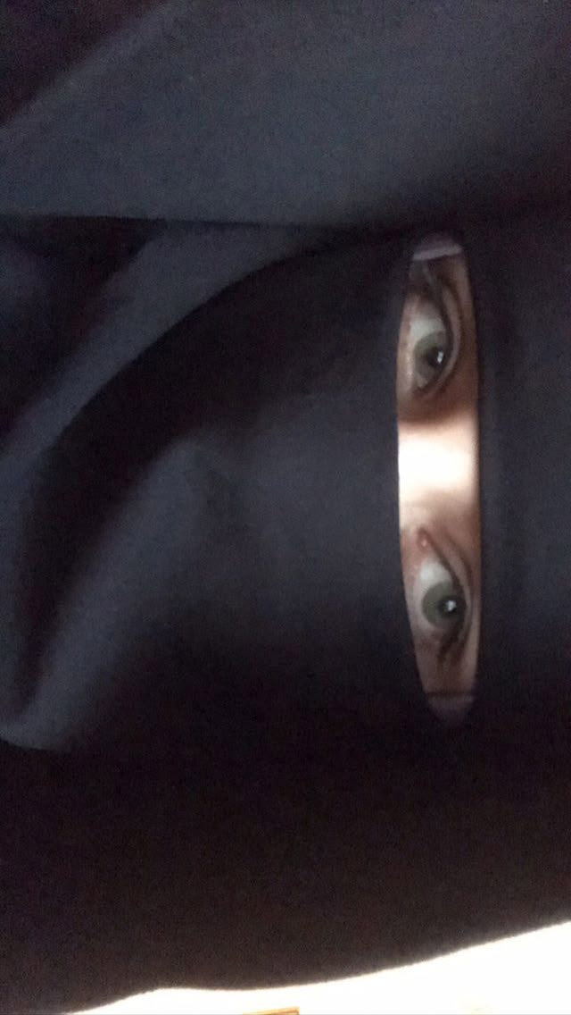 Niqab Eyes, Niqab Aesthetic, Hijab And Niqab, Niqabi Girl, Watch Bands Women, Hazel Green Eyes, Niqab Hijab, Deen Dunya, Girl With Green Eyes