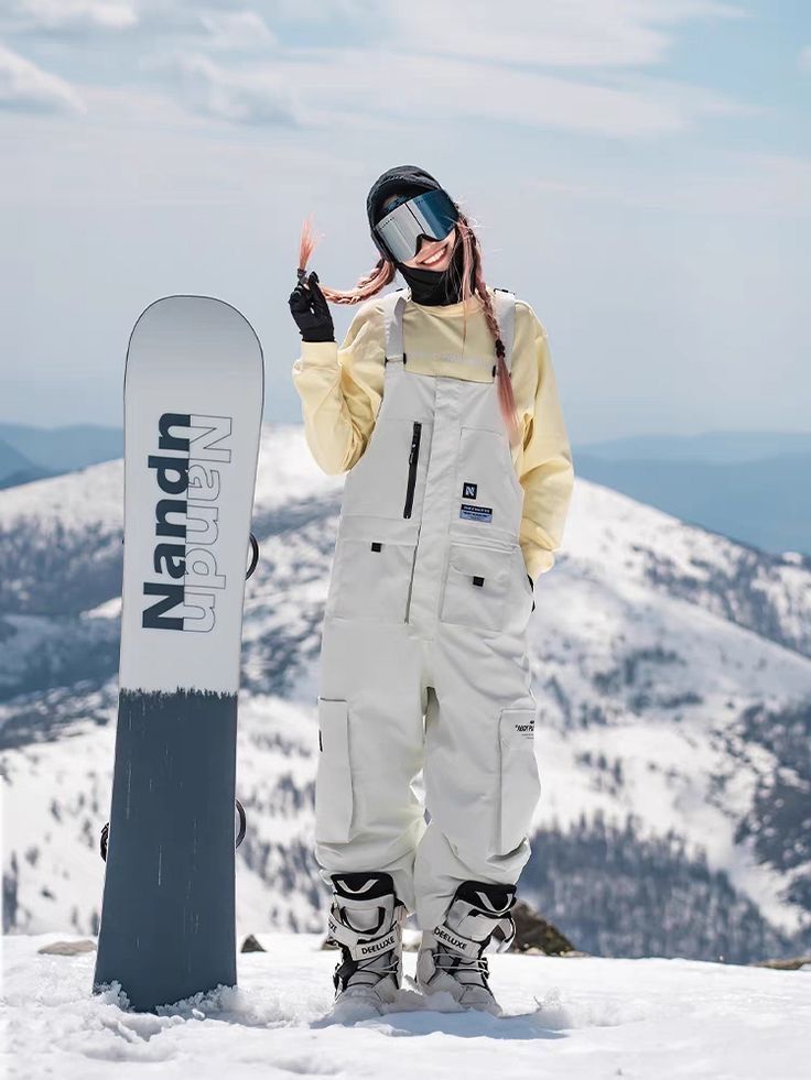 Snowboarding Style, Pocket Jumpsuit, Ski Outfit, Chunky Heel Ankle Boots, Snow Outfit, Snowboarding Outfit, Skiing Outfit, Snowboard Pants, Snowboard Boots