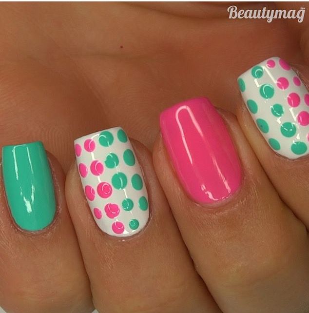 Spring And Summer Nail Designs, Spring Fingernail Ideas, June Nail Designs, Polka Dot Nail Designs, Polka Dot Nail Art, Summer Gel Nails, Summer Toe Nails, Fancy Nails Designs, Polka Dot Nails