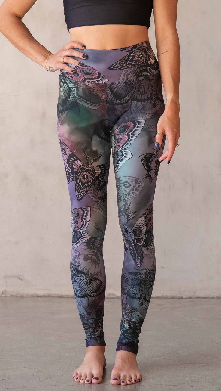 Front view of model wearing WERKSHOP Moths athlisure leggings. The artwork on the leggings is of hand drawn moths with muted pops of mauve and peach over an edgy oil slick inspired watercolor background. Pilates Fashion, Fun Leggings, Gym Tights, Athleisure Leggings, Octopus Tentacles, Eagle Rock, Reversible Top, Female Founders, Legging Fits